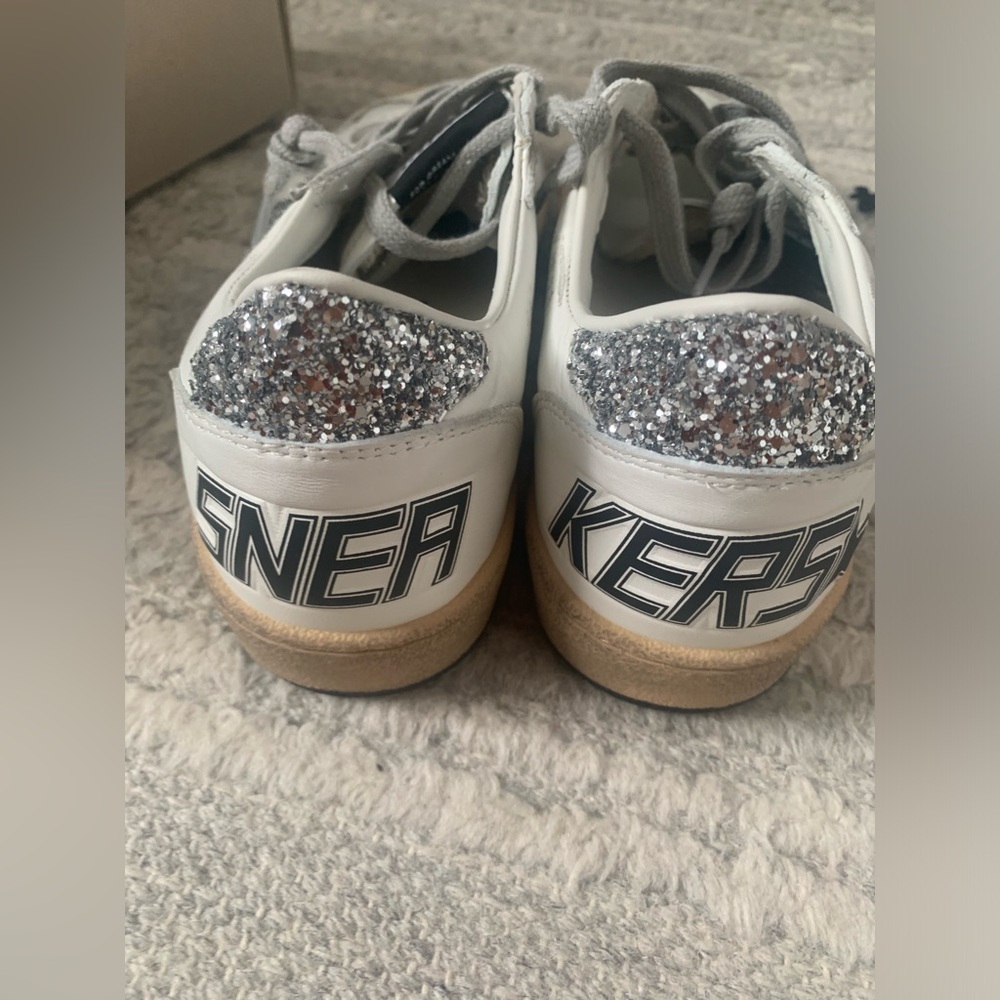 Golden Goose Ball Star Sneaker White, Silver NIB Auth Size - Picture 6 of 13
